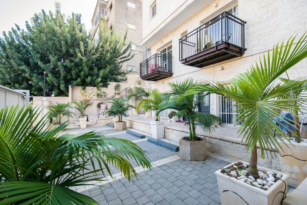 Casa De Aharon Apartments Haïfa Extérieur photo