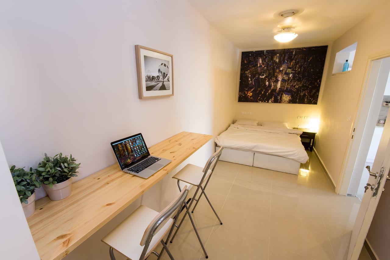 Casa De Aharon Apartments Haïfa Extérieur photo