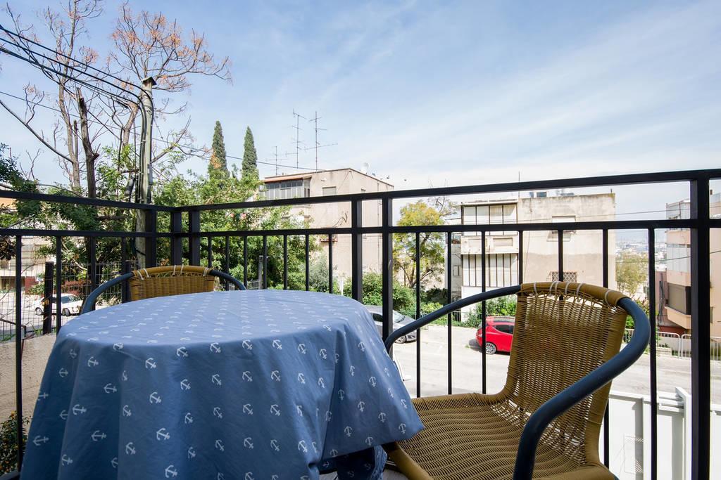 Casa De Aharon Apartments Haïfa Extérieur photo